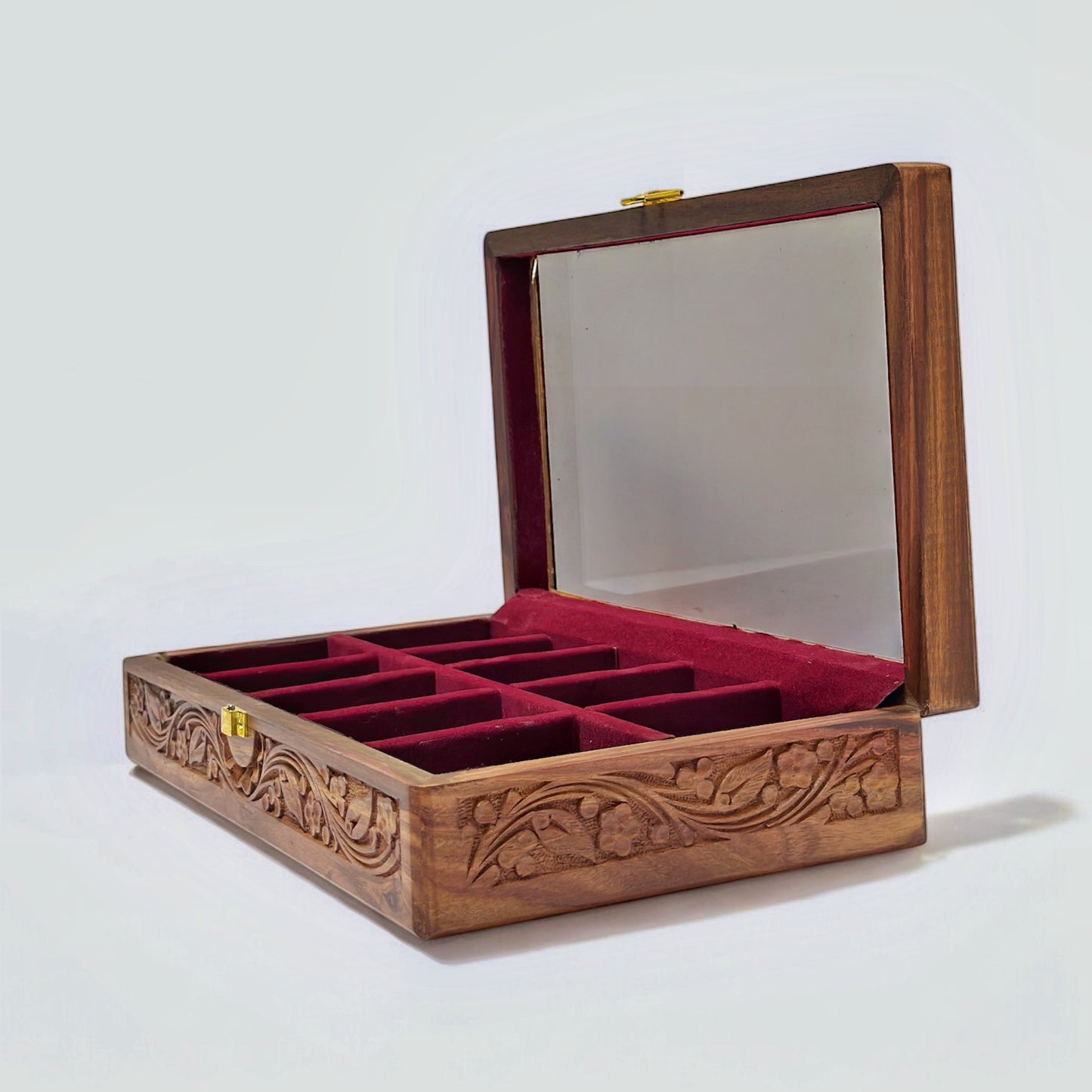 Carving Style Watchbox