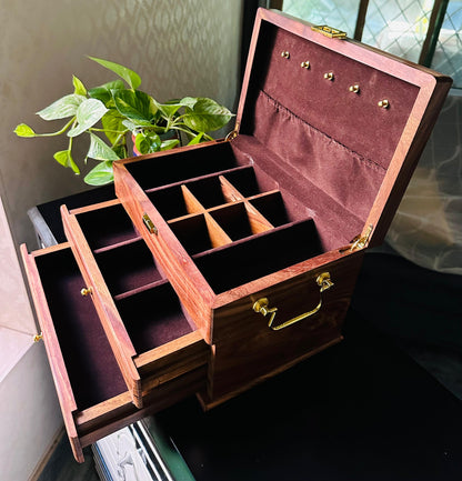 Jewelry Box (KJB)